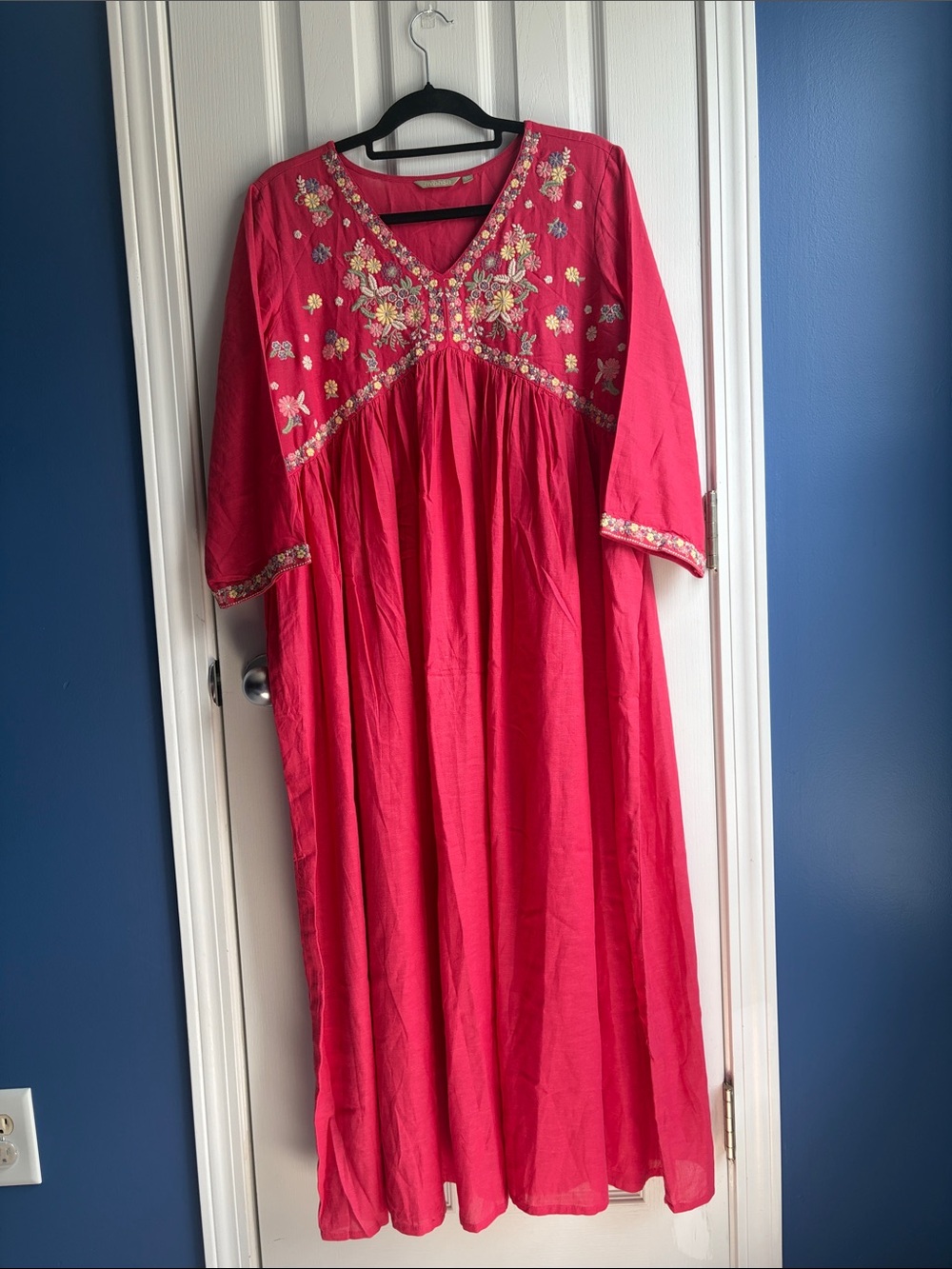 Avaasa XXL Pink Embroidered Floral Dress Long Kurta 3/4 Sleeve